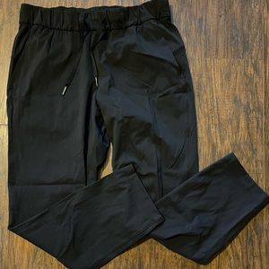 Lululemon Keep Moving 7/8 Pant